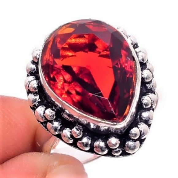 Garnet & .925 Silver Ring Size 7.25 - Picture 1 of 5